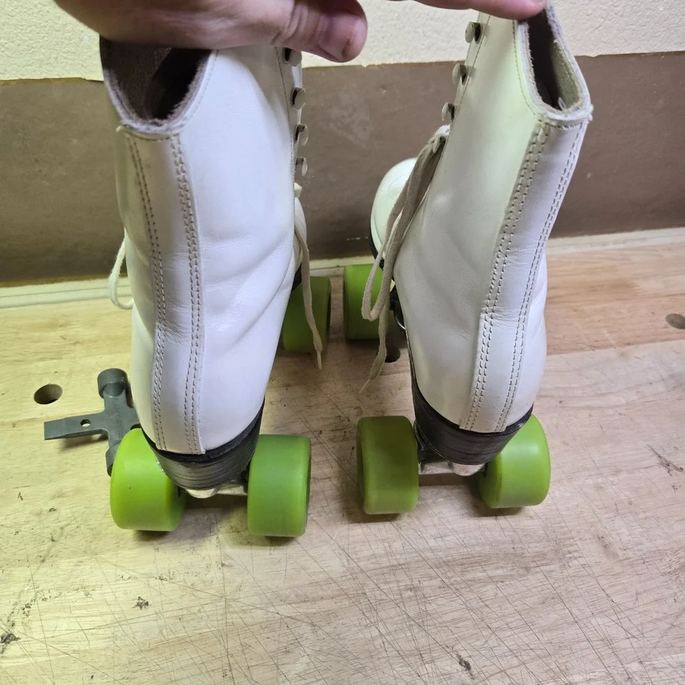 Roller Derby nice used
